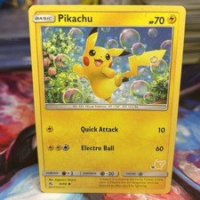 Pikachu 19/68 Hidden Fates