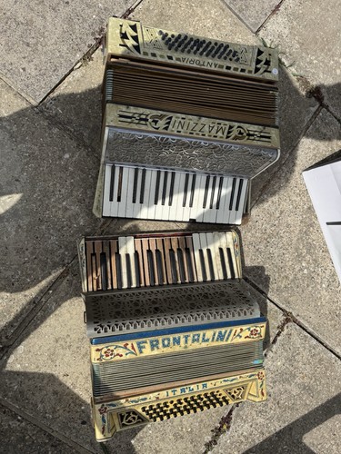 Vintage accordion for - x,