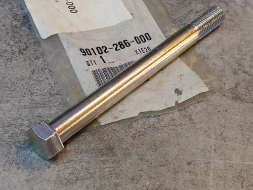 Engine frame screw shaft - frame,