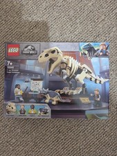 LEGO Jurassic World: T. Rex