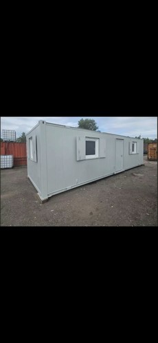 32ft 10ft container - 32ft, x