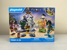 Playmobil pirate set. 55