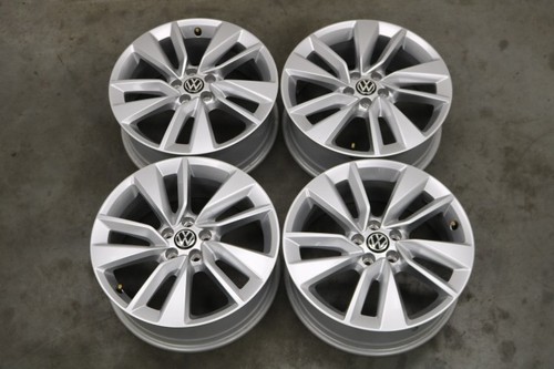 Mint original inch rims - original!, 17-inch
