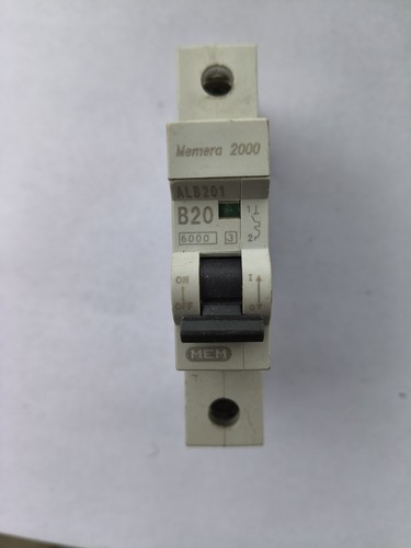 Eaton mem memera - /,