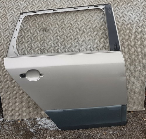 Skoda fabia scout estate door - skoda,