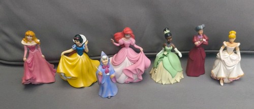 Disney store princesses play - disney,