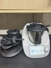 Vorwerk Thermomix TM6 - White with accessories (Excellent condition)