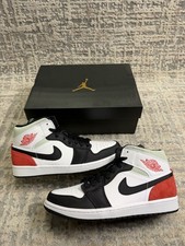 Size 6 (eu40)  - Nike Air