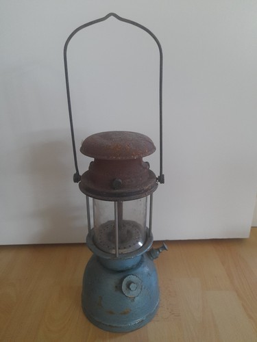Vintage bialaddin lamp - vintage,
