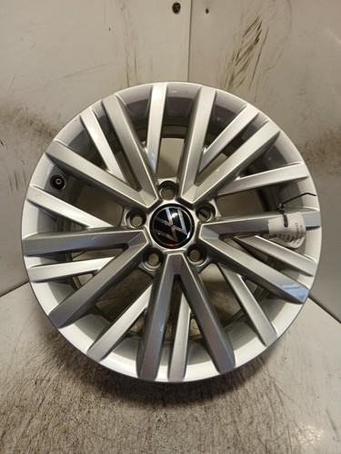 Volkswagen roc alloy wheel - volkswagen,