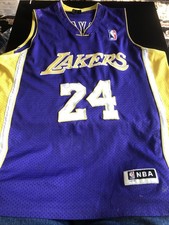 NBA Embroidered Jersey Kobe Bryant LA Lakers Men’s Medium Purple Vintage DAMAGE