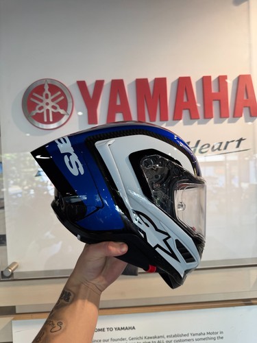 Shop soiled alpinestars r10 - soiled,