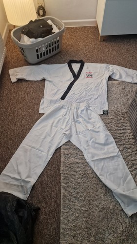 B taekwondo dobok - t.a.g.b,