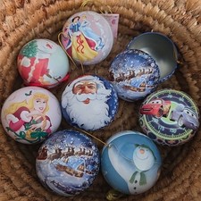 8 Secret Gift (Not Inc) Tin