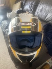 OGK Aero blade Motorcycle Helmet And Carry Bag Size Xl