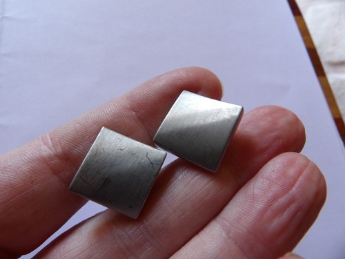 Unusualbrushed silver tone - unusualbrushed,
