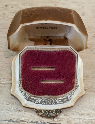 Vtg art deco - celluloid, ring
