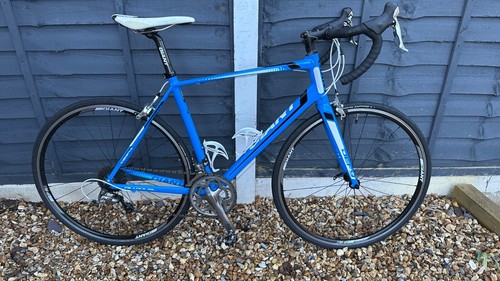 Giant defy road bike - giant,
