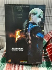 Hot Toys Jill Valentine Resident Evil Collectible Figure, 1/6 Scale