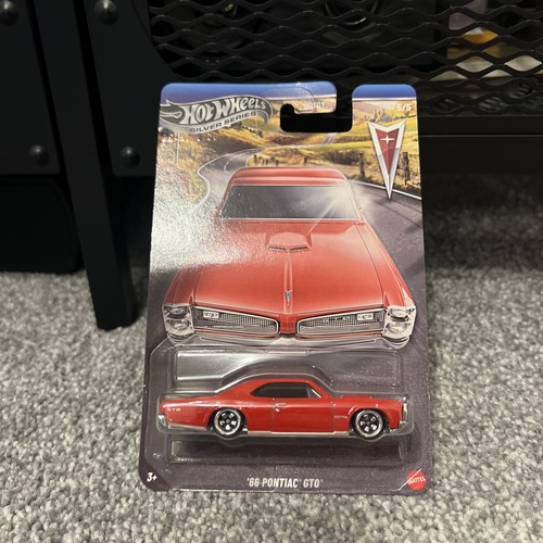 Hot wheels silver series 66 - hot,