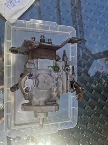 Fuel injection pump 2 4 - fuel,