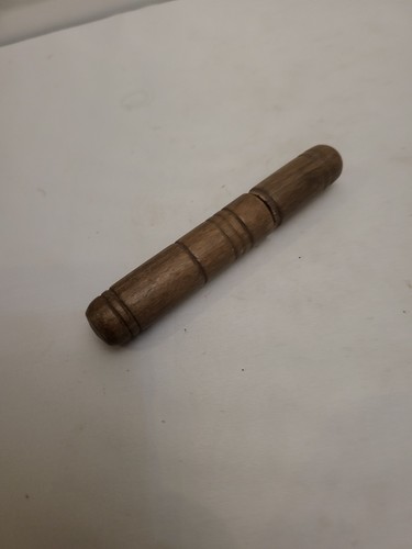 Treen needle case victorian - treen,