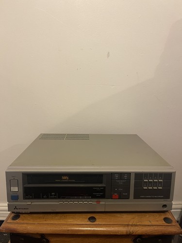 Mitsubishi vhs player - vhs,