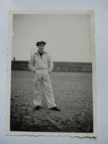 Ww2 era vintage - era,