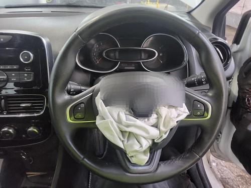 Steering wheel renault clio - steering,