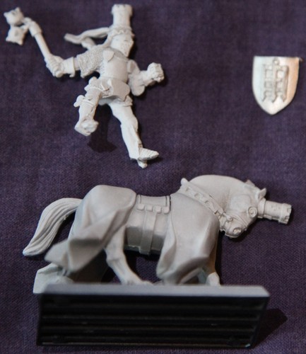 Bretonnian knight the realm - bretonnian,