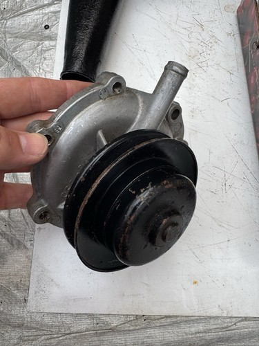 Ford essex waterpump nos - essex,