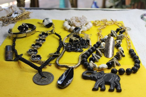 Asian vintage lot jade - vintage,