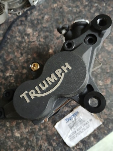 Triumph daytona 955 brake - daytona,