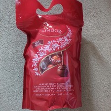 Lindt Lindor Milk Chocolate
