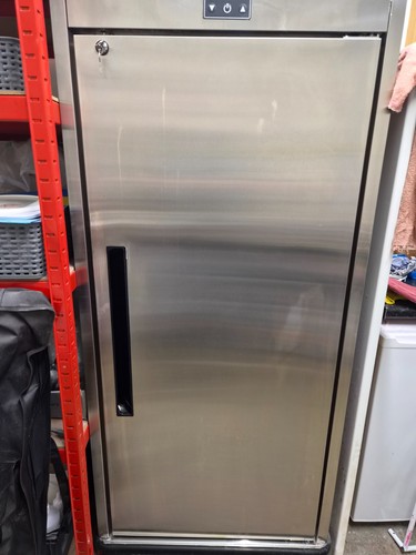 Heated banquet cabinet - cabinet, x