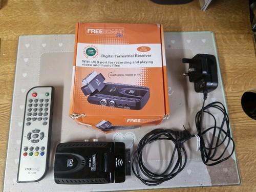 Digibox digital freeview - /,