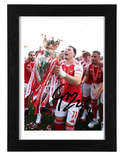 Gabriel martinelli signed - gabriel,