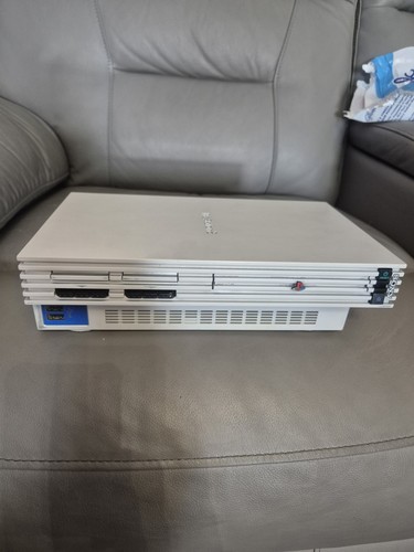 Customized white ps2 console - white,