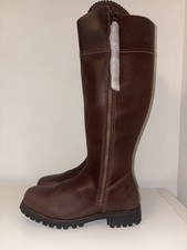 Fairfax and Favor Women's