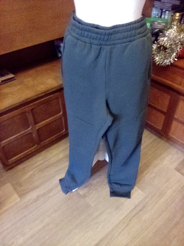 Mens size green jogging - xl,
