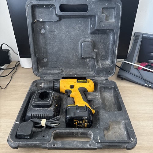 Dewalt dw922 drill spares - drill, or