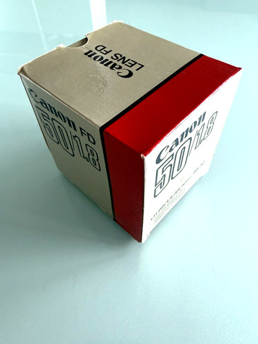 Canon 50mm lens box - f1.8,