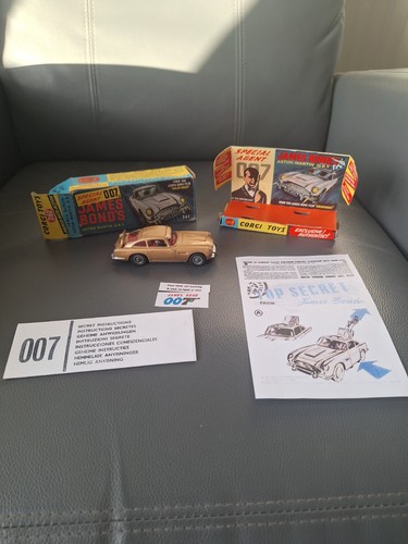 Corgi 261 aston martin - 261,