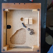 Good condition plinth for