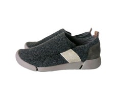 Clarks Trigenic Tri Lilly Trainer Slip On Grey Women's Size 6.5 D Grey Fluffy