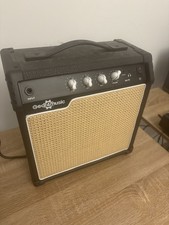 AA-15 15W Acoustic Guitar Amp