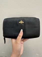GUCCI BLACK LEATHER BEE  ZIP