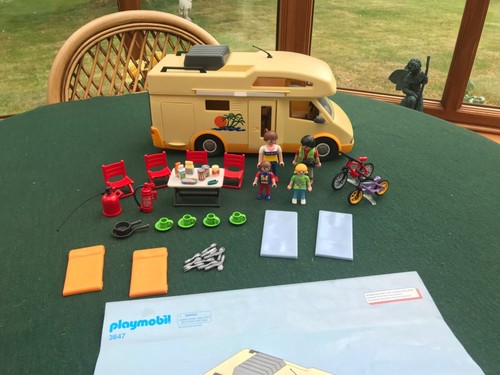 Playmobil family camper - family,