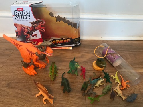 Zuru robo alive - dino, wars