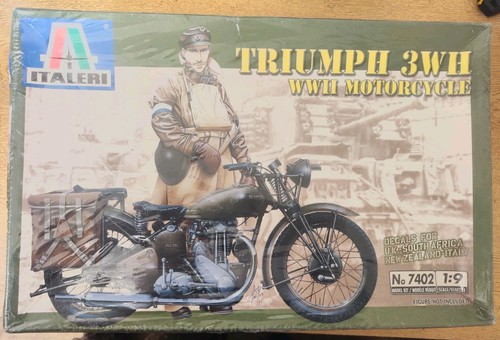 Italeri 7402 triumph 3hw - 7402, wwii